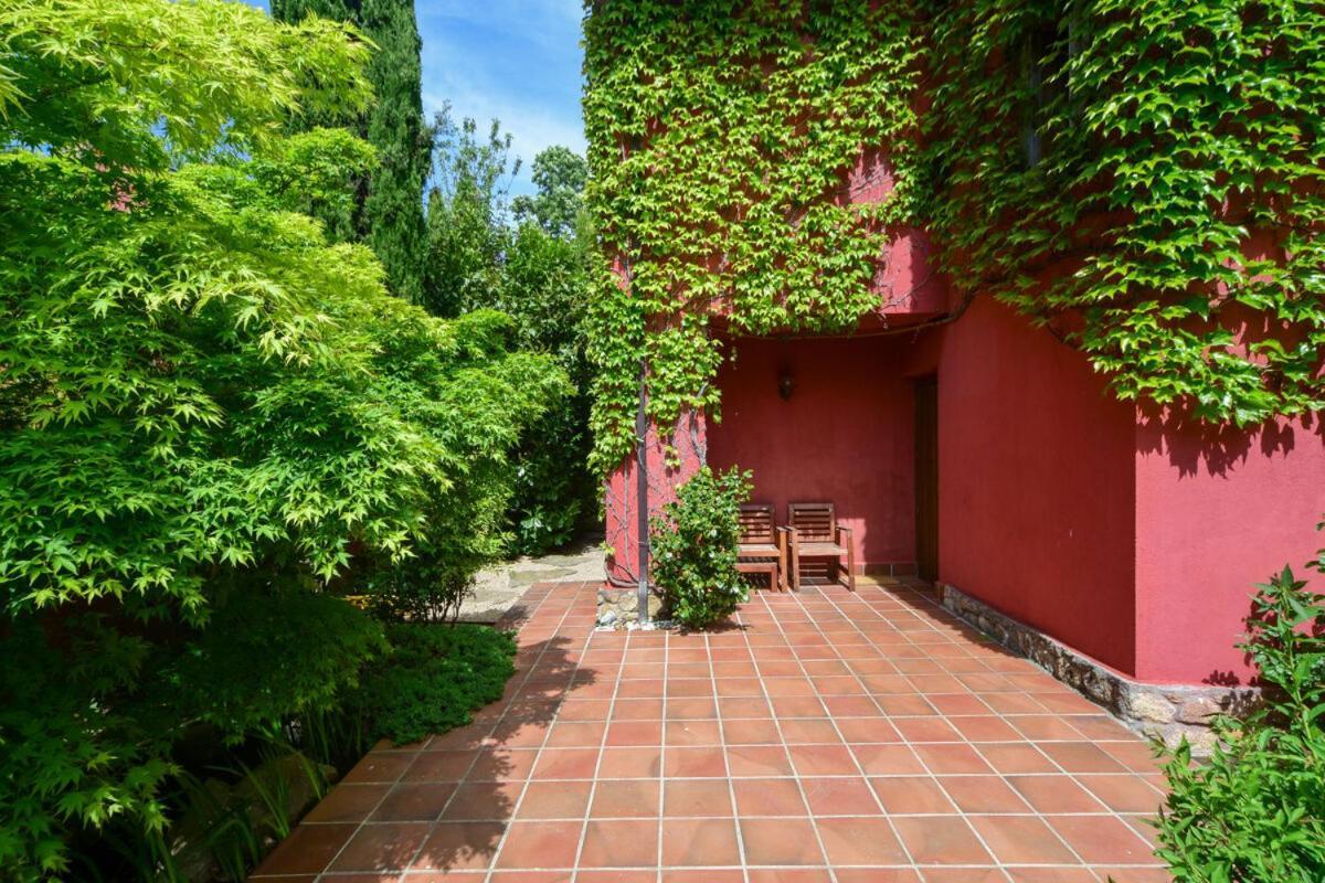 Chalet Navacerrada Piscina Privada Exterior photo